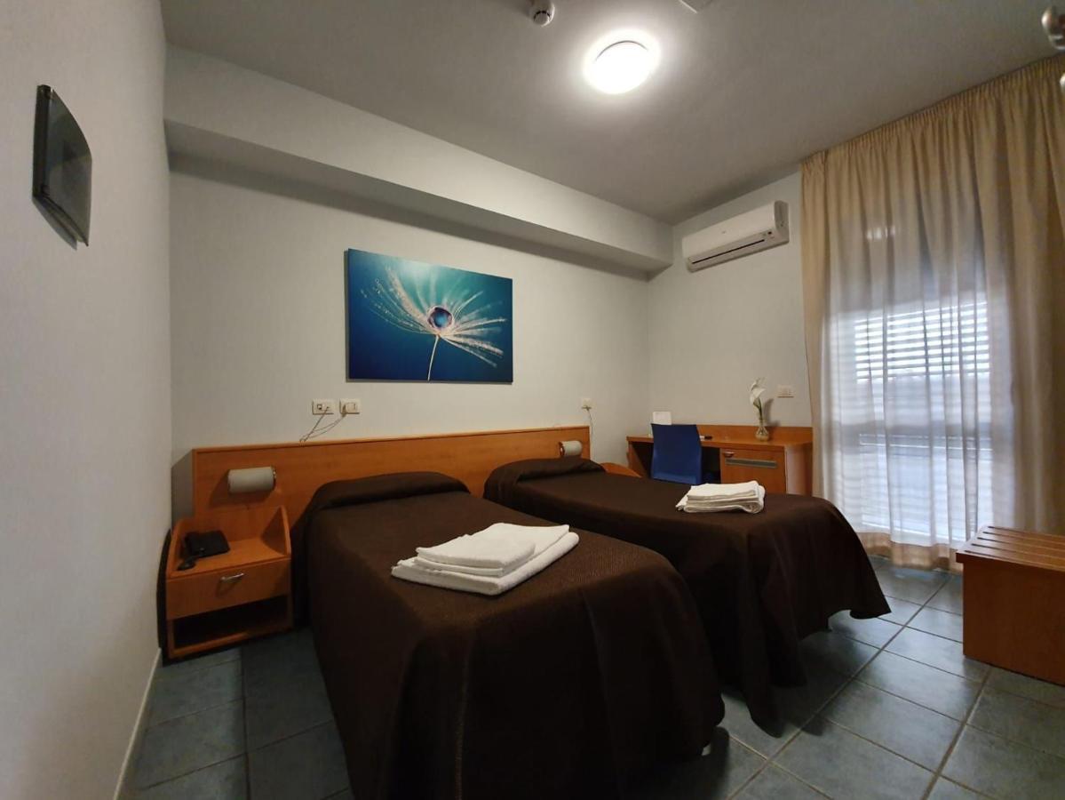 Hotel Casale Dei Greci Biancavilla Exterior foto